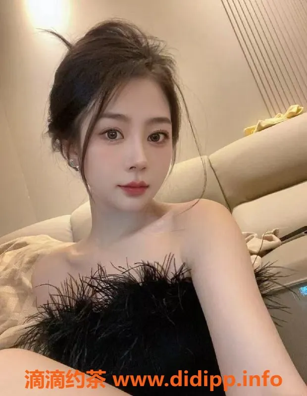 成都上门服务-成都郫都区御姐甜柚，27岁，600元40分钟
