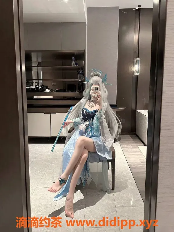 深圳楼凤-南山萝莉饱饱，21岁，身高160，服务超赞！