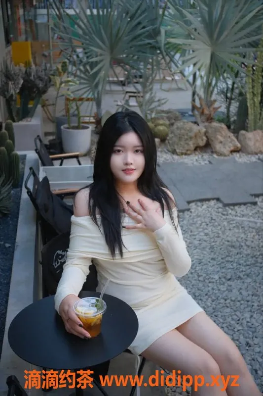 深圳楼凤资源信息,南山朱丽叶，身高170，服务特色六九，价格800起