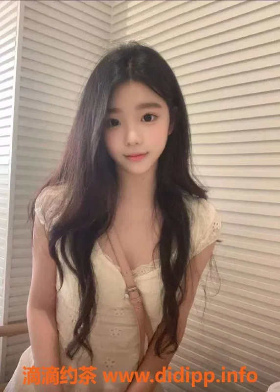 广州上门服务-广州佛山优选乐乐，06后嫩妹上门服务