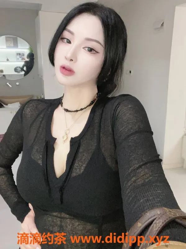 上海楼凤-普陀浮香，长腿E罩杯，1500元起！