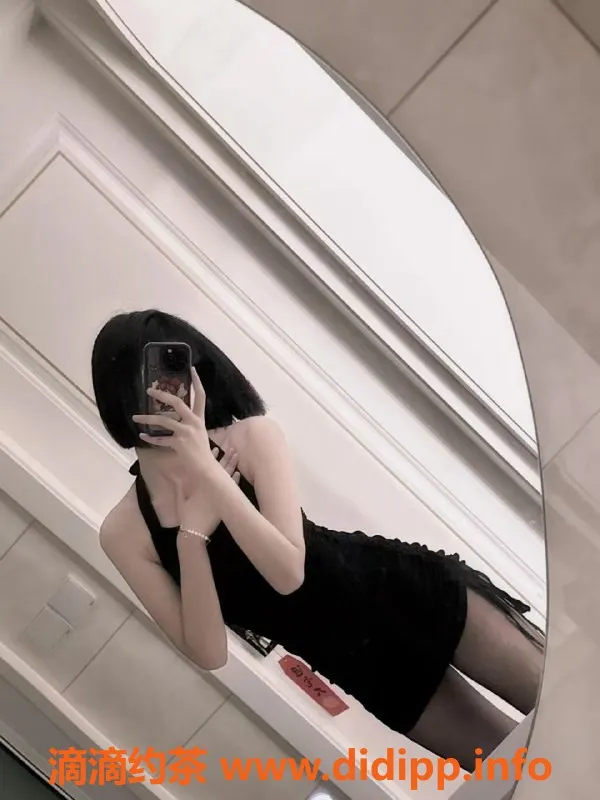 上海楼凤-普陀李颖莎，165cm 45KG 颜值高，800元