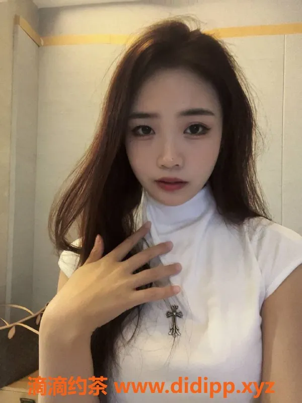 深圳楼凤资源信息,龙岗六六老师，1000起，服务多样