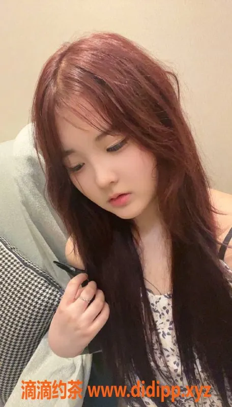 成都楼凤资源信息,成都静静|19岁丰满嫩妹|300元起