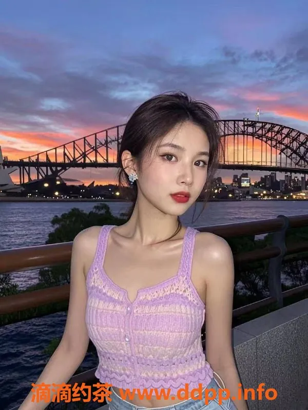 深圳楼凤-南山区可爱元宝，1500P制服口交服务