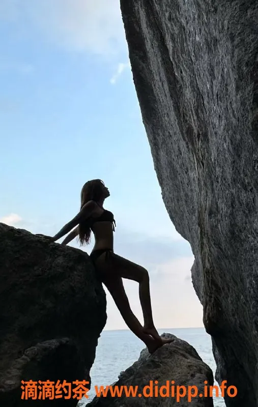 成都楼凤资源信息,成都嫩妹七七，165cm、100斤，首次体验仅需600元