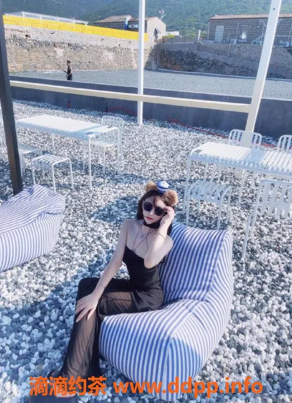 厦门楼凤-思明区心柔：167身高，50体重，陪浴服务