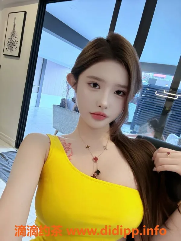 深圳楼凤-深圳龙华白虎老师，1500起，超骚服务体验