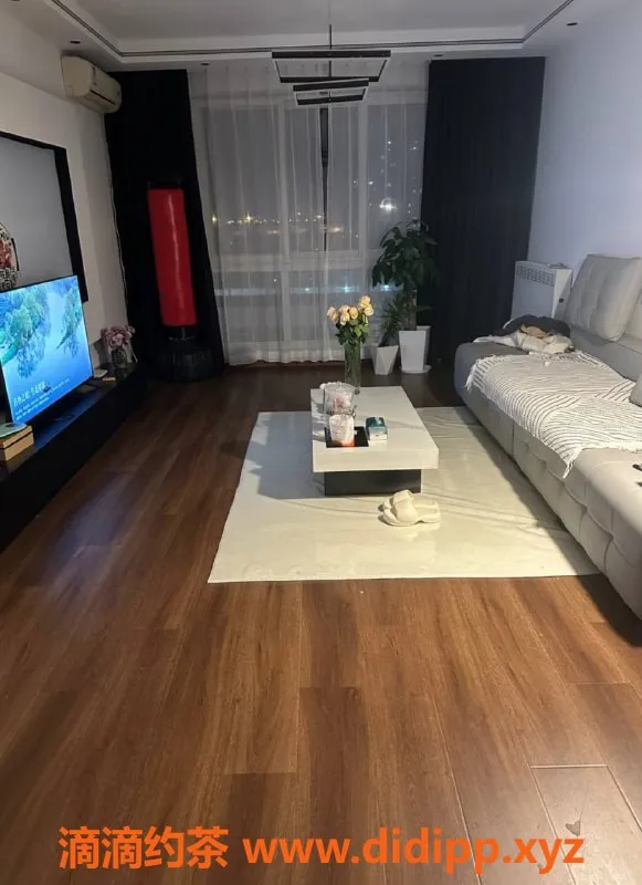 北京楼凤-朝阳健身女神大蜜，168高挑E杯，热情撩人