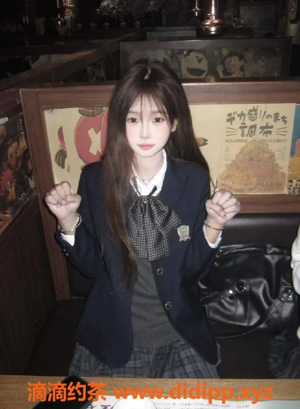 西安上门服务-西安小福：168CM清纯嫩妹，2300PP上门服务