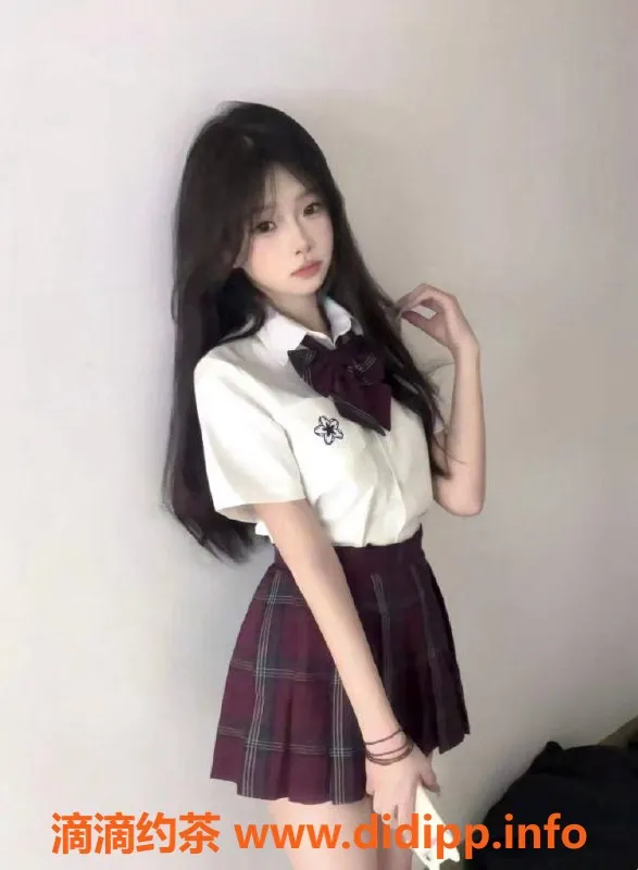 西安上门服务-西安小福：168CM清纯嫩妹，2300PP上门服务