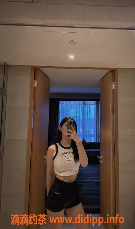 深圳楼凤资源信息,福田苒苒老师，25岁，165，96斤