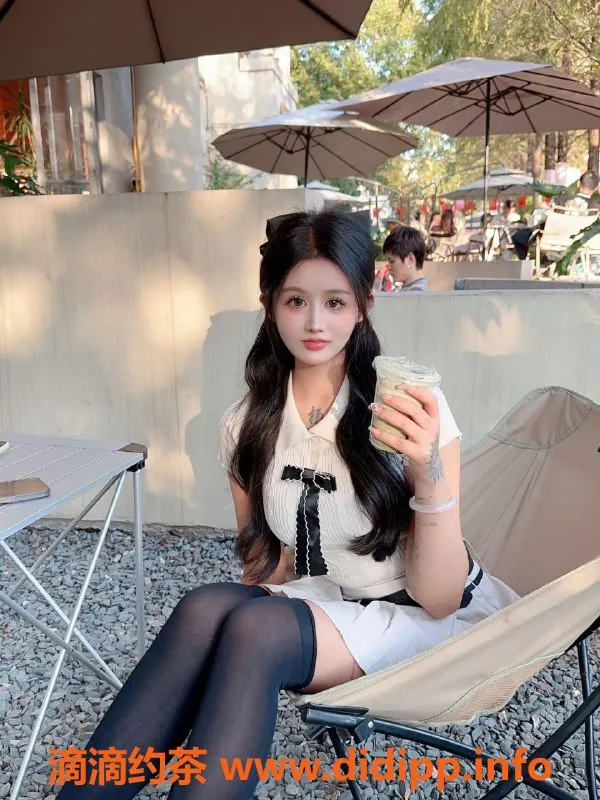 杭州楼凤-杭州乐彤 21岁大D 背部紧致 900元体验