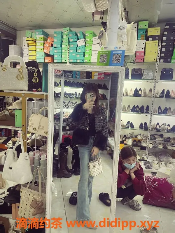 广州楼凤-南海黄岐嫩妹笑笑，服务超棒，快来试试！