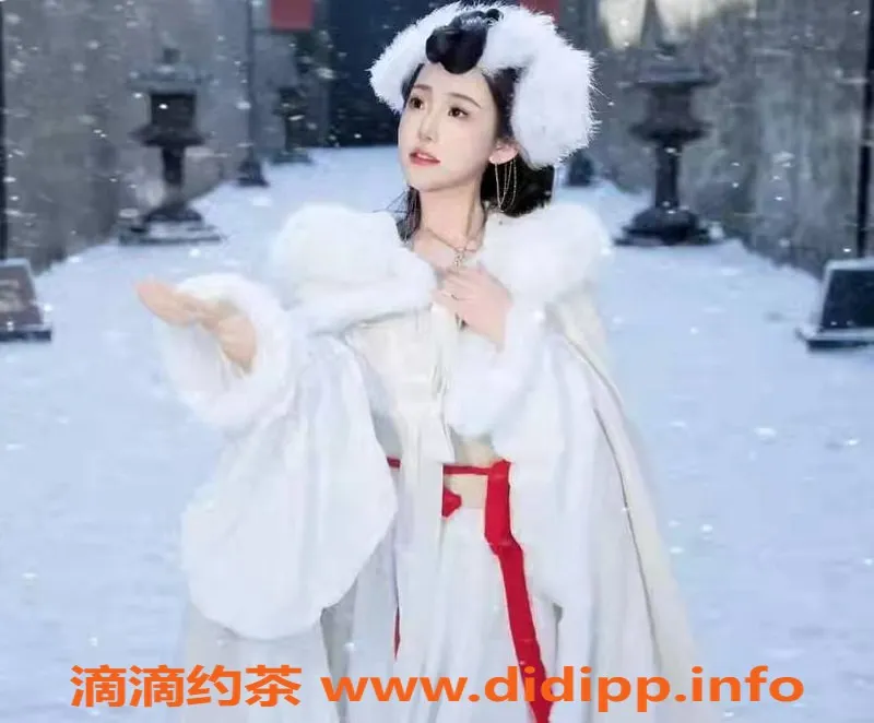 上海楼凤-闵行心怡健身教练 163身高 45体重 900P起