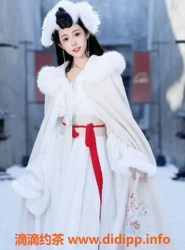 上海楼凤-闵行心怡健身教练 163身高 45体重 900P起