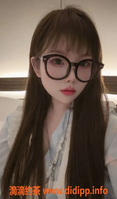 杭州楼凤-宽衣背部按摩 🌹新店优惠体验全裸服务