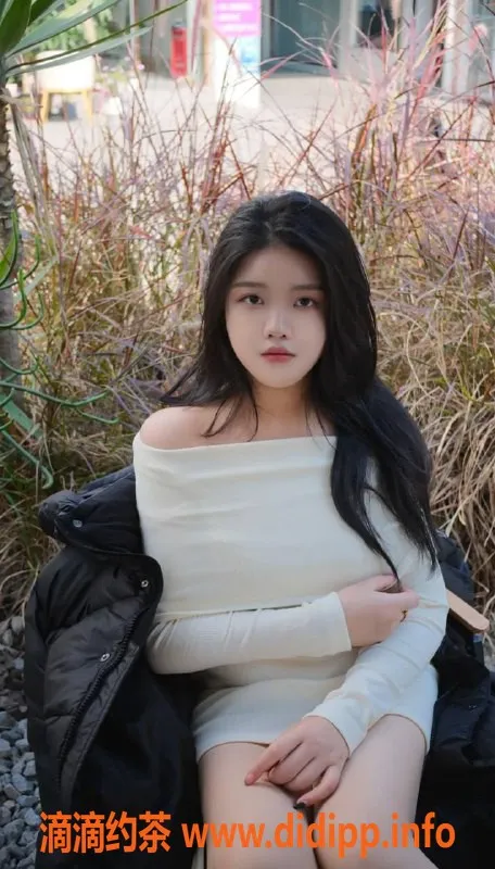 深圳楼凤-南山朱丽叶，21岁170高C杯，800P起