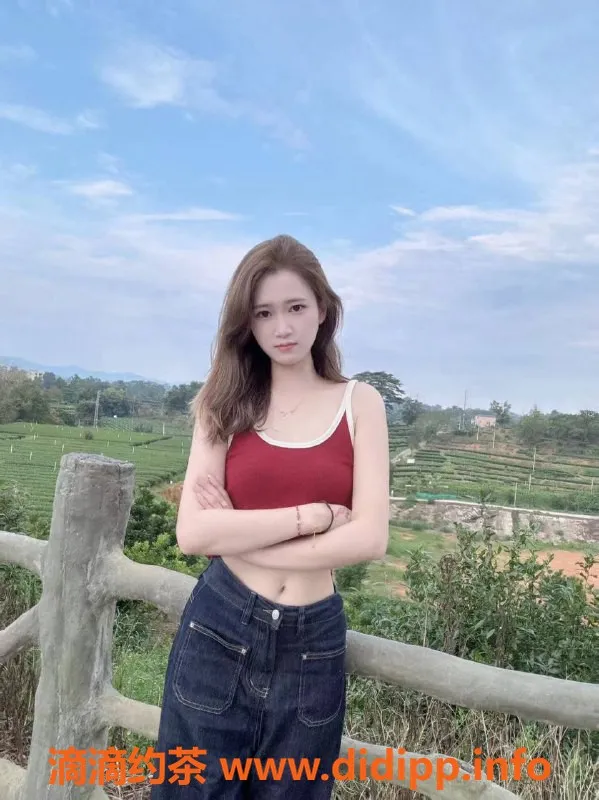 深圳楼凤-南山小羊 21岁 165cm 45kg 900起