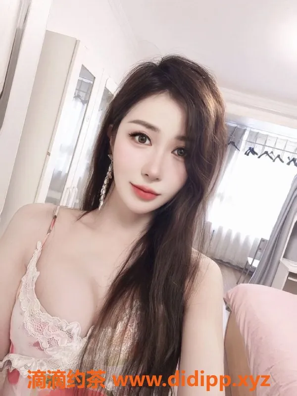 北京楼凤-朝阳独家95后骚货，167cm 34C火辣服务