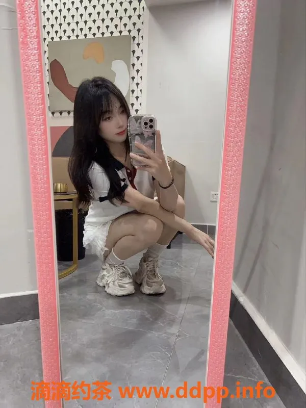 广州楼凤-黄埔小美，69p御姐，700元起