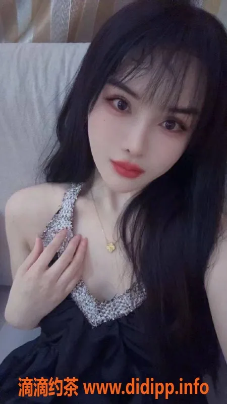 福州楼凤-小柒 台江区160cm，47.5kg，700元起服务