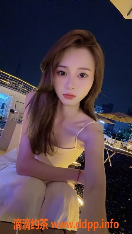 深圳楼凤-南山小羊21岁，身高165，价格900起