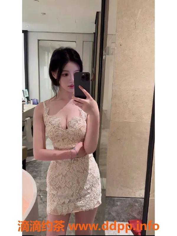 深圳楼凤-南山米亚，169cm大胸25岁，服务多样