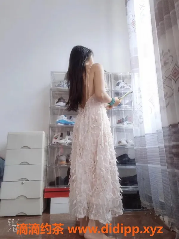 西安楼凤资源信息,雁塔布依族女孩粥粥，4p起价