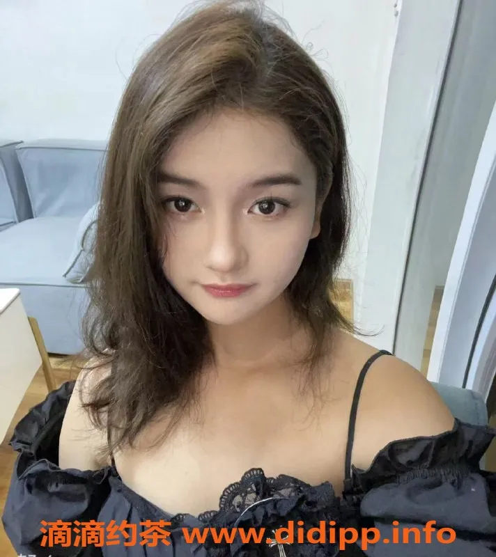 成都上门服务-成都猫柚，17岁，160身高，90斤，服务超赞