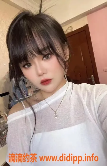 上海楼凤-上海闵行区20岁妹子，600元多种服务