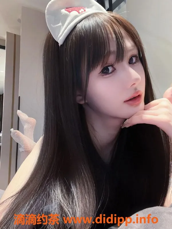 深圳楼凤资源信息,福田沐沐，22岁长腿美女，1288起价！