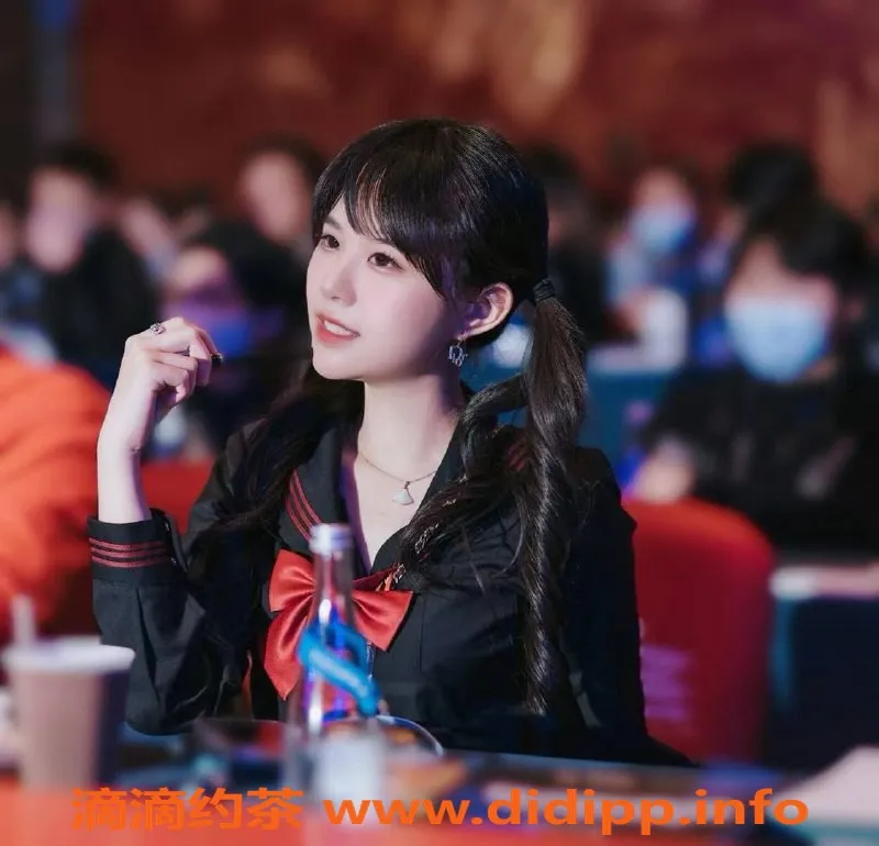 深圳楼凤-宝安福原爱，165c 55kg 私密服务