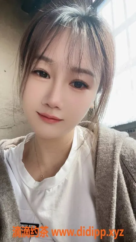 广州楼凤资源信息,白云骚骚老师热情服务，700p起！