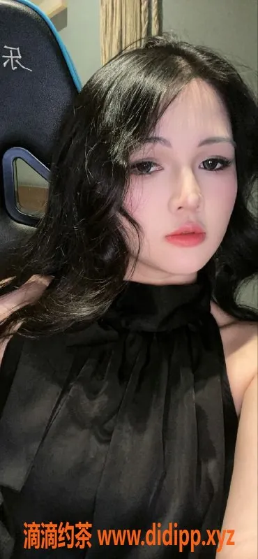 厦门楼凤-集美混血美女，嫩妹可推，69服务体验