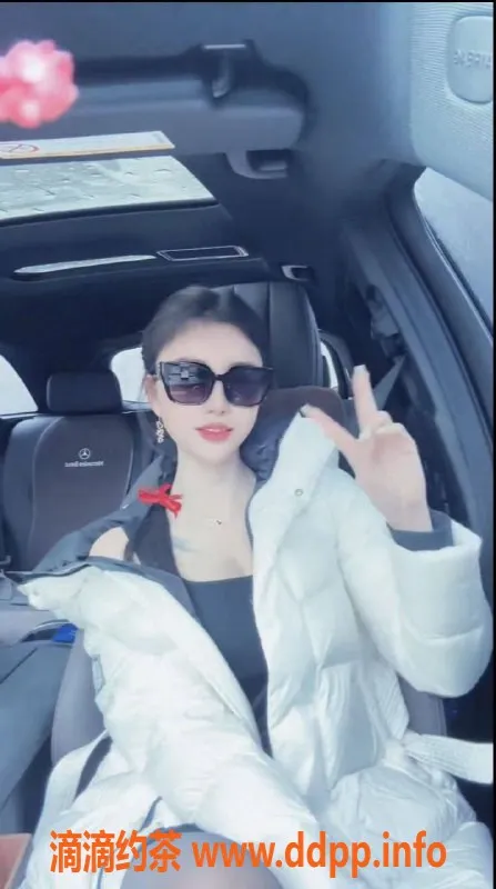 武汉楼凤-武汉极品气质御姐，27岁身高168，51kg提供无限次服务