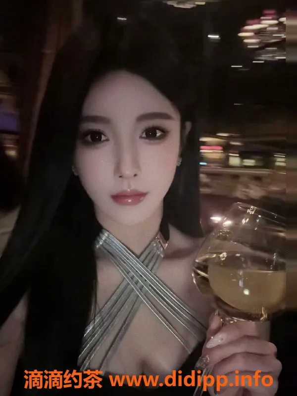 深圳楼凤-南山白微微，170长腿大胸，1280起服务！