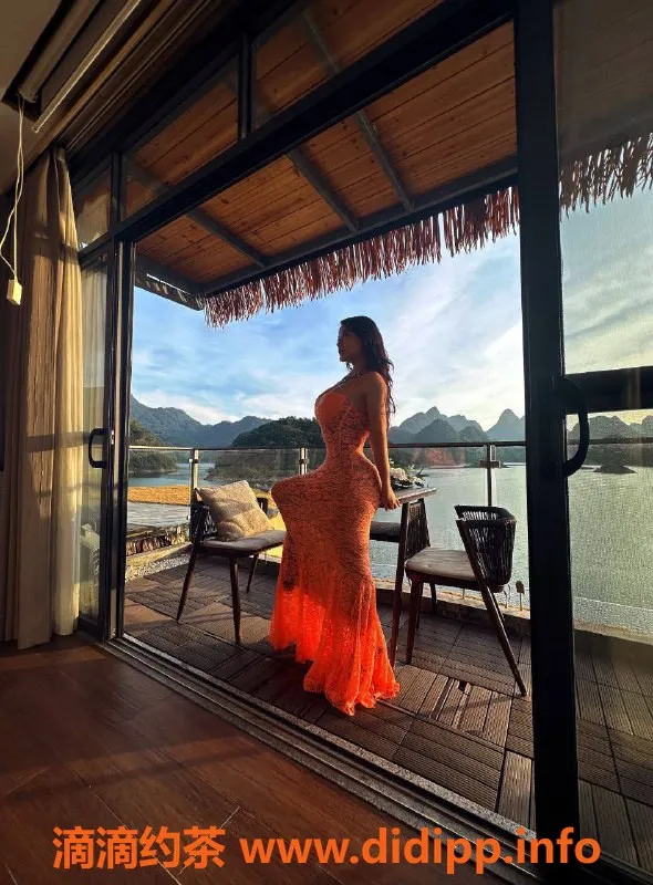 广州楼凤-广州海珠邪恶，1800起提供优质服务