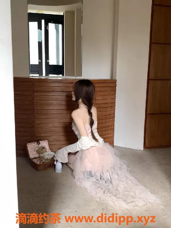 广州楼凤-佛山顺德泡芙，888起的贴心服务