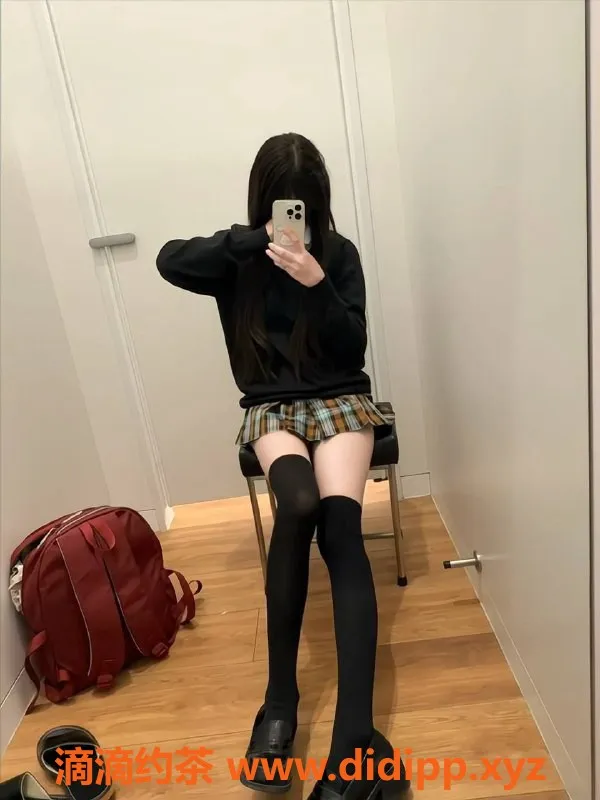 杭州楼凤资源信息,杭州市区小鹿，165cm粉嫩jk学生，94斤上门服务