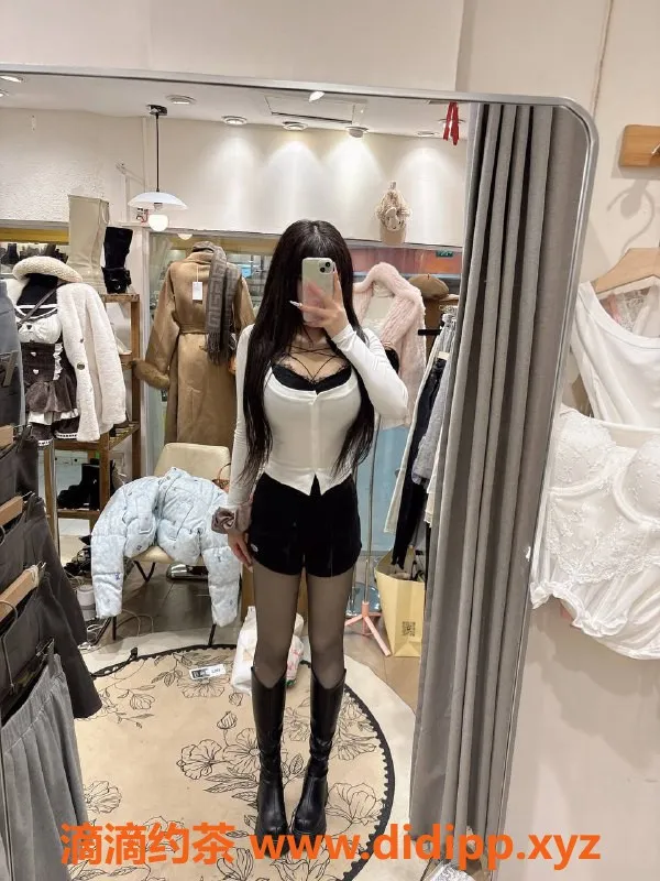 东莞楼凤-大朗大胸妹，700起，贴心服务等你享受