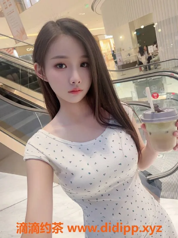 东莞楼凤-大朗奶兔，700元一次，1400元两次服务