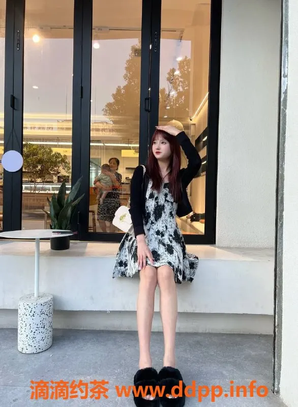 合肥楼凤资源信息,滨湖周周，颜值不错，配合服务600p