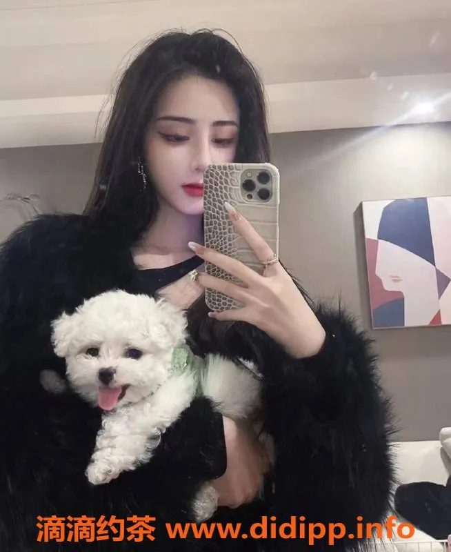 杭州楼凤-萧山御姐乐曦，高颜值巨乳服务，超值体验