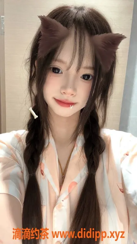 杭州楼凤-上城嫩妹沛沛，青春魅力尽显