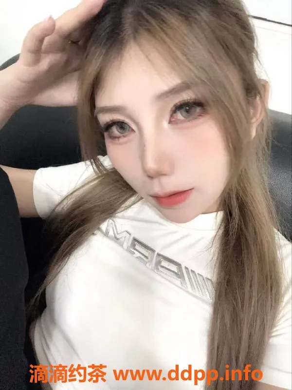 北京楼凤-朝阳双井#小金鱼，700元60分钟精致服务