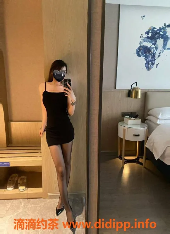 北京楼凤-朝阳双井#小金鱼，700元60分钟精致服务