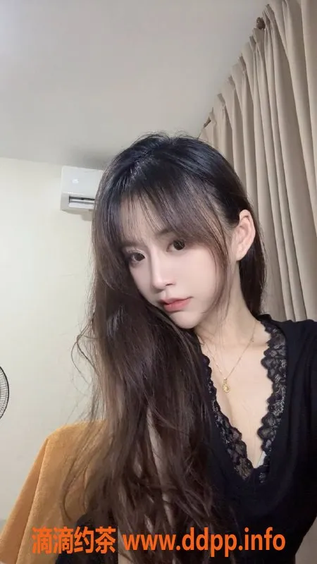 深圳spa会所-罗湖区23岁制服诱惑美眉，168CM、99斤、38C