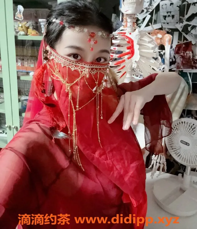 上海楼凤资源信息,虹口小艾喵，168cm 45kg嫩妹1500起