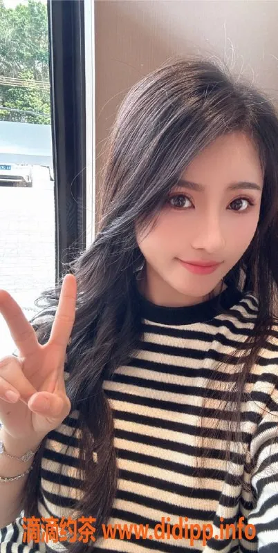 北京上门服务-北京双井嫩妹，175cm港留学生，天然D奶，情趣SM服务